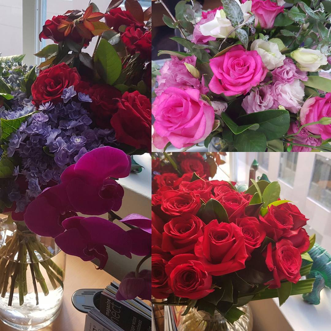 Loving having an office full of flowers this week thanks to a few lucky Valentines in Workible HQ 💐🌹😍 #valentines #cupid #flowers #atwork #officedecor #freshflowers #smelltheroses